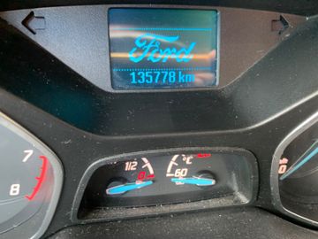 Ford Kuga - 12