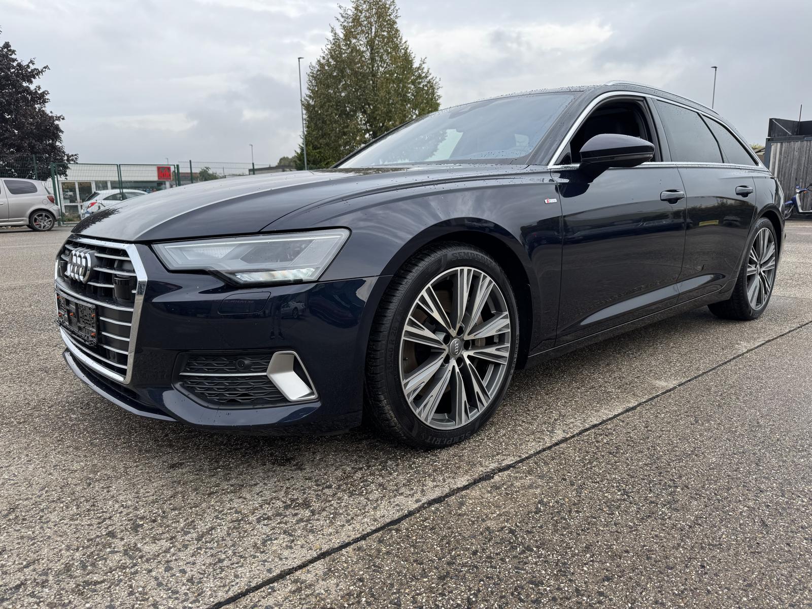 Audi A6 Avant 55 TFSI S-Line quattro sport /PANO/AHK