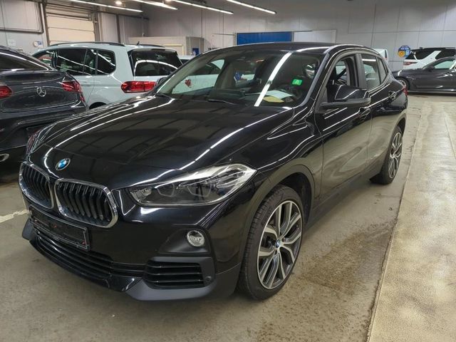 BMW X2 20i sDrive BUSINESS*CAM|NAV|PDC|19"ALU|SHZ|WR