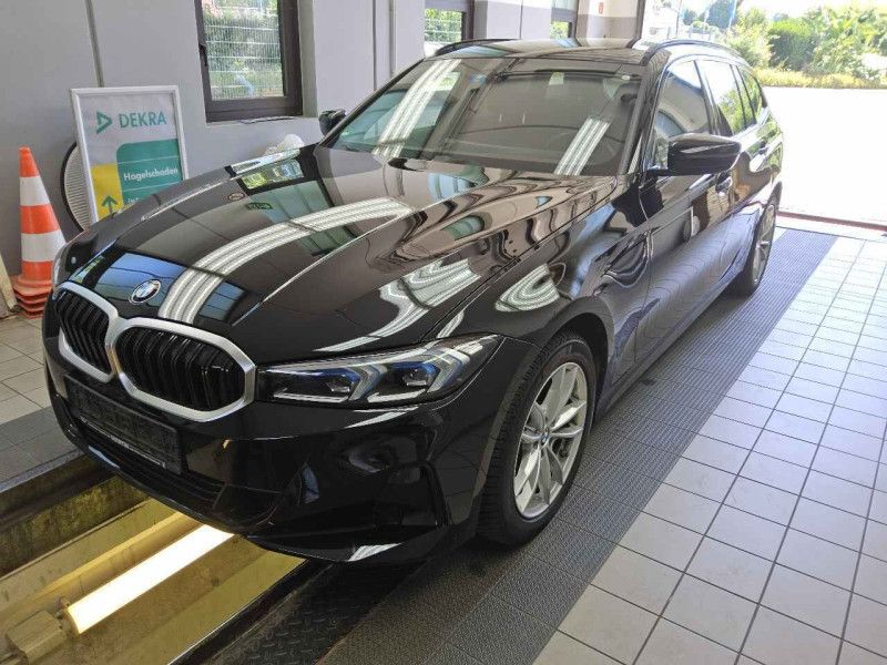 Image of BMW 320