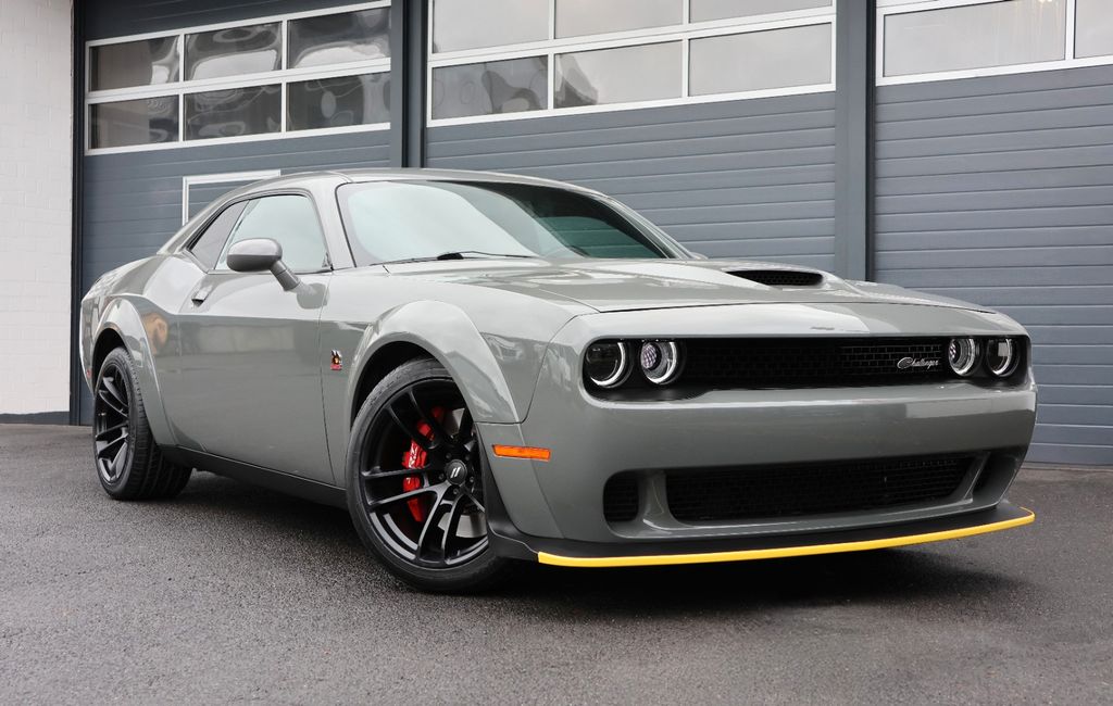 Dodge Challenger