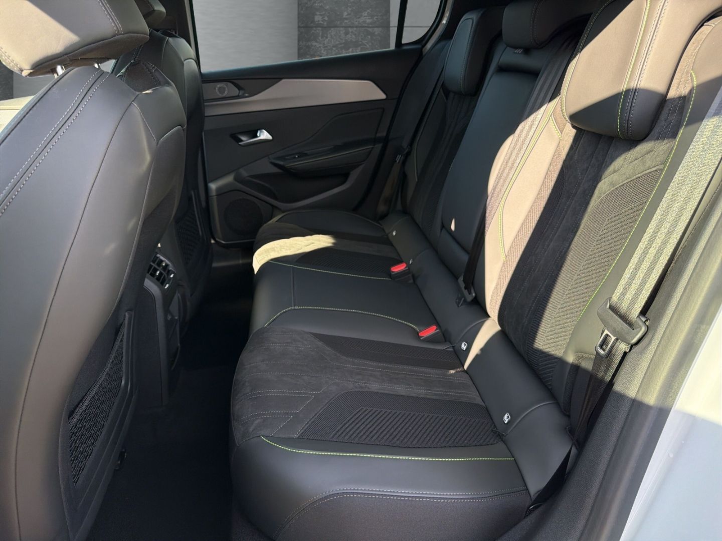 Peugeot 308 - Bild 9
