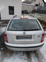 Skoda Fabia 1.4 16V Combi Life Life - Skoda Fabia Life