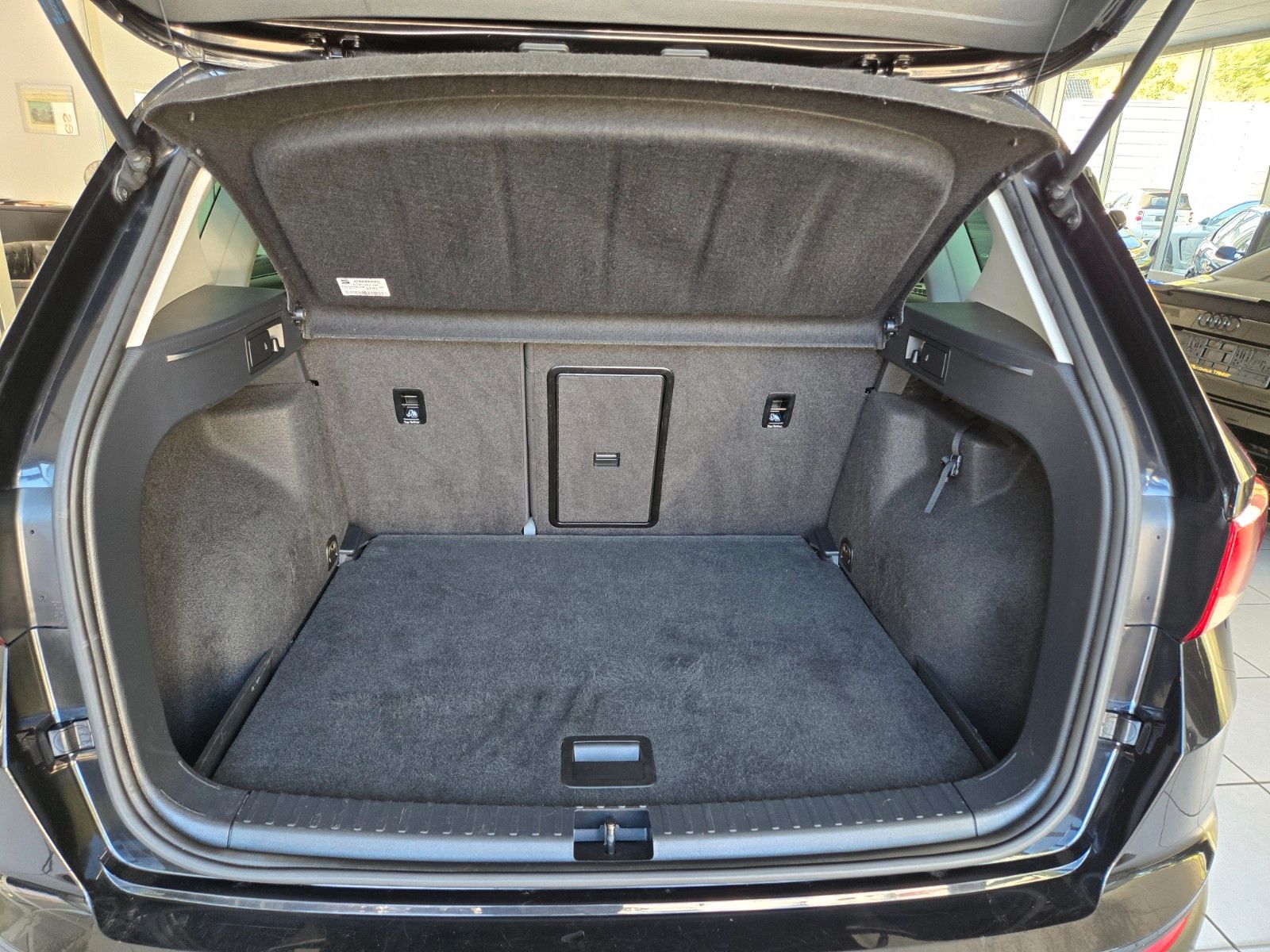Fahrzeugabbildung SEAT Ateca Style