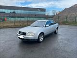 Audi A6 quattro 2,4 l V6 *130.000 km* - Audi A6 aus 2001: 4.2