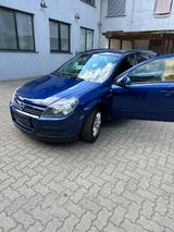 Opel Astra Caravan 1.7 CDTI Edition 74kW Edition - Opel Astra aus 2005 mit Diesel-Antrieb