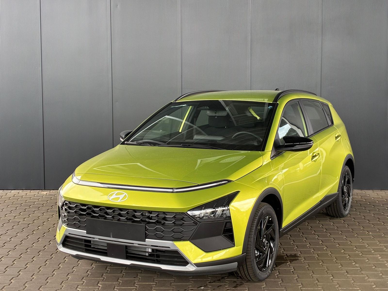 Hyundai Bayon Blackline 6MT / PDC + Kamera / Sitz + Lenk