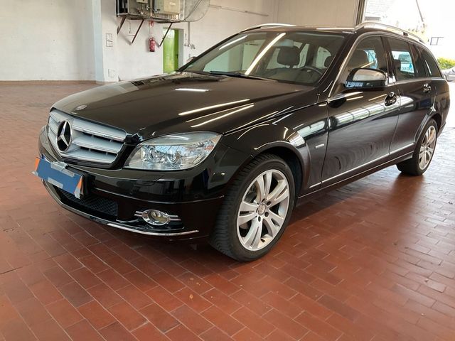 Mercedes-Benz C 180 T Kompressor  +BI-XENON+2.HD+SHZ+LEDER+AHK