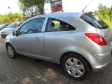 Opel Corsa D 1.2  Edition Klima - Opel Corsa aus 2008: 1.2