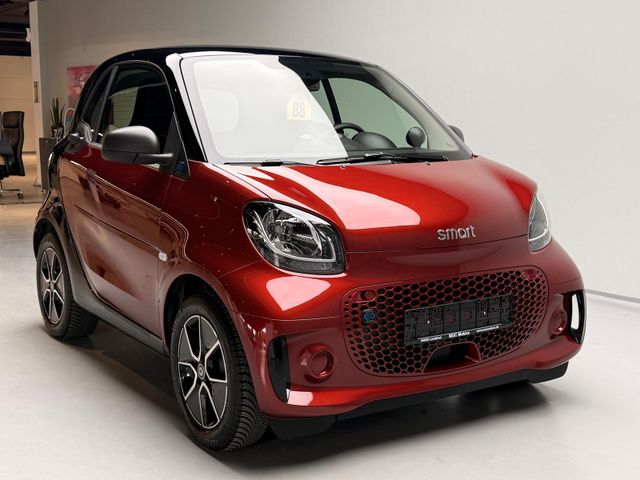 SMART fortwo EQ passion premium/Kamera/Shzg/Pano/Tempo