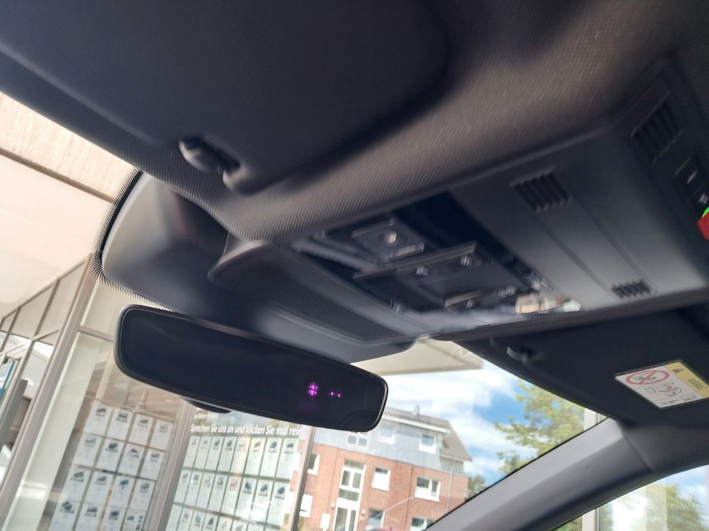 VW T-Cross 1.0 TSI DSG R-Line Matrix Kamera - Bild 20