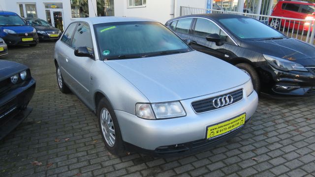 Audi A3 1.6 Auto Ambiente