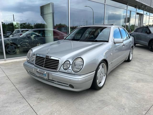 Mercedes-Benz MERCEDES-BENZ E 55 E55 AMG 5.5 v8 Tetto navi Pdc