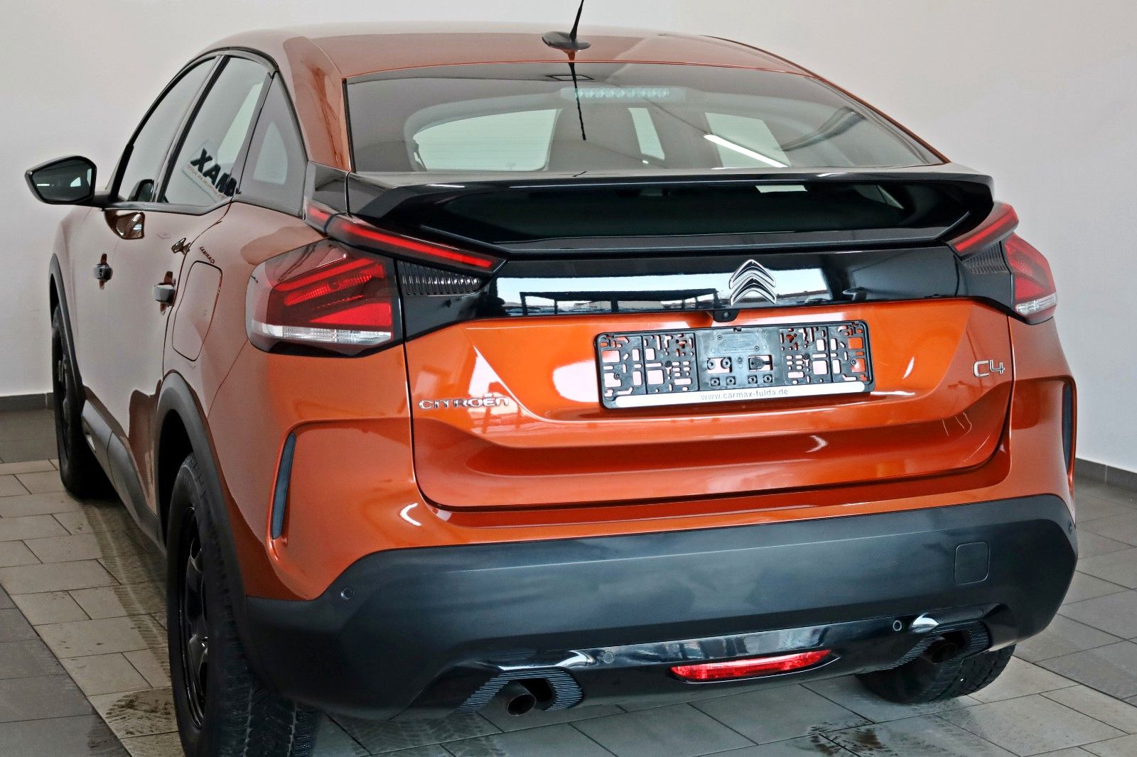 Fahrzeugabbildung Citroën C4 Lim. Feel App Connect,PDC,8 fach bereift