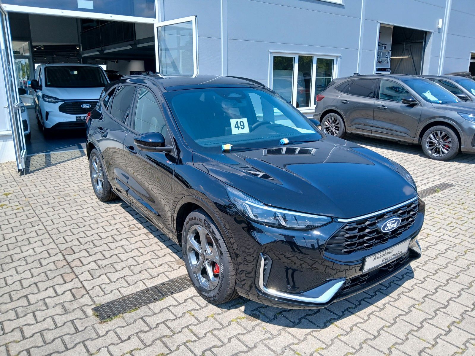 Fahrzeugabbildung Ford Kuga Hybrid ST-Line X