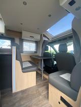 Ford Sunlight Adventure 690 L - Ford schwarz