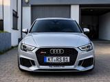 Audi RS3 2.5 TFSI S tronic quattro Sportback - - silberne Audi RS3