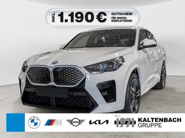BMW Leasingangebot: BMW iX2 eDrive 20 M-Sport LED AKTIVSITZE AHK NAVI