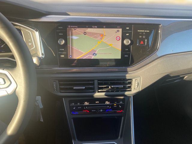 Polo 1.0 TSI Style KLIMA PDC SHZ NAVI MATRIX-LED