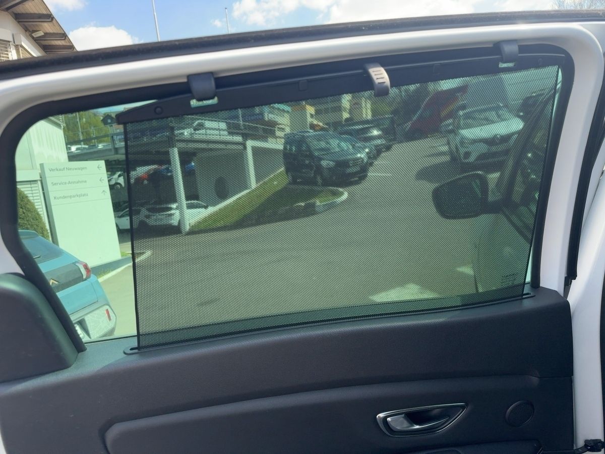 Fahrzeugabbildung Renault Grand Scenic Black Edition TCe160 EDC