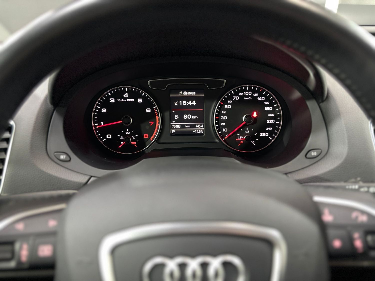 Fahrzeugabbildung Audi Q3 1.4 TFSI #LED#AHK#PDC#Keyless