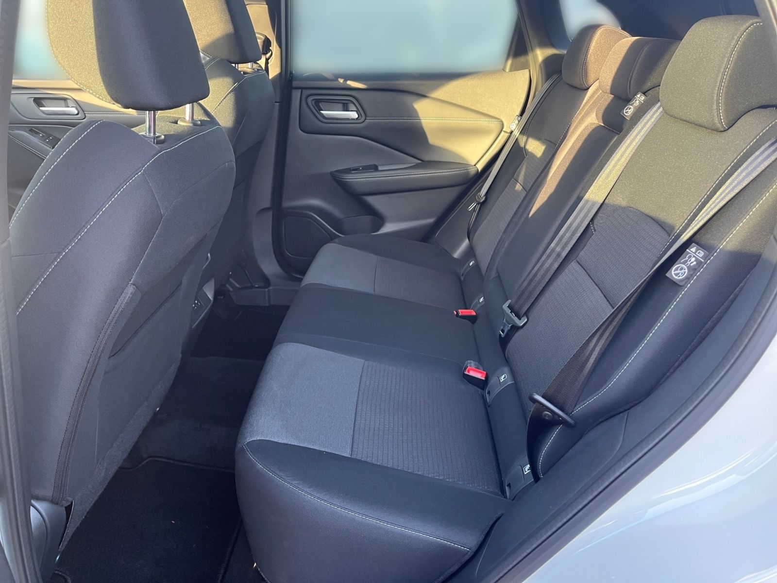 Fahrzeugabbildung Nissan Qashqai Black Editon e-Power *NAVI*PANO*WINTERPA