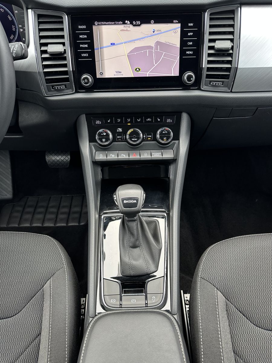 Fahrzeugabbildung SKODA Kodiaq 2.0 TDI 4x4 DSG 7-Sitzer NAV+LED+AHK+KAM