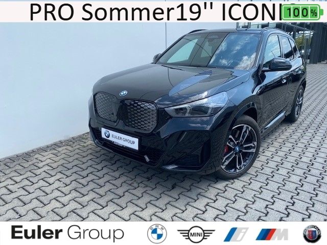 BMW iX1 30 M-Sport PRO Sommer19” ICONIC ParkAss H/K