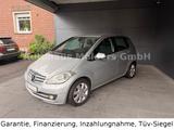Mercedes-Benz A 180*Garantie*Automatik*Navi*PDC*159€ mtl. - gebrauchte Mercedes-Benz A 180 aus dem Jahr 2011