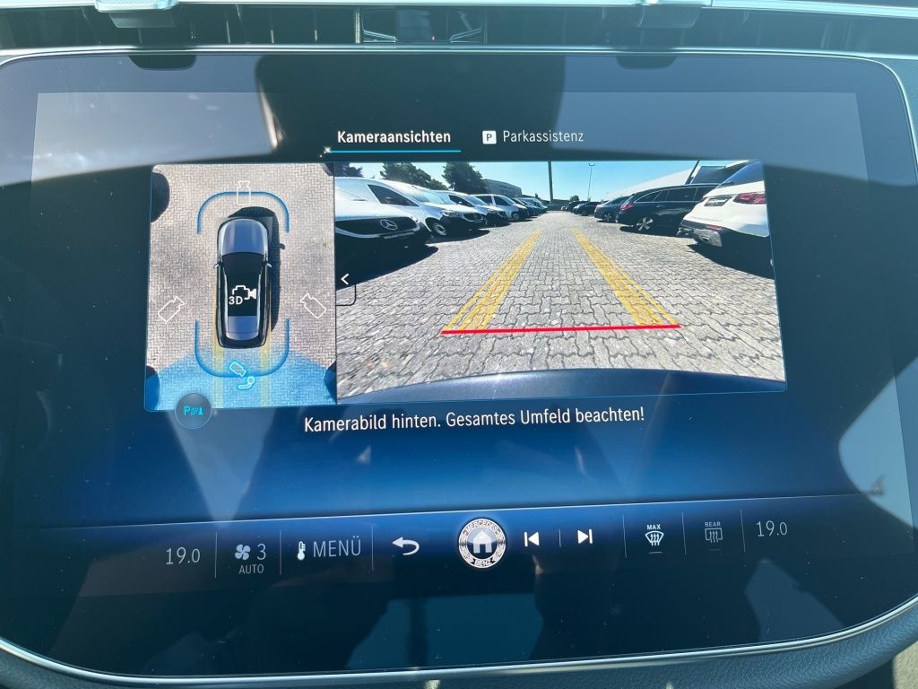 Fahrzeugabbildung Mercedes-Benz E 300 de 4MATIC T-Modell mit EQ Hybrid Technolog