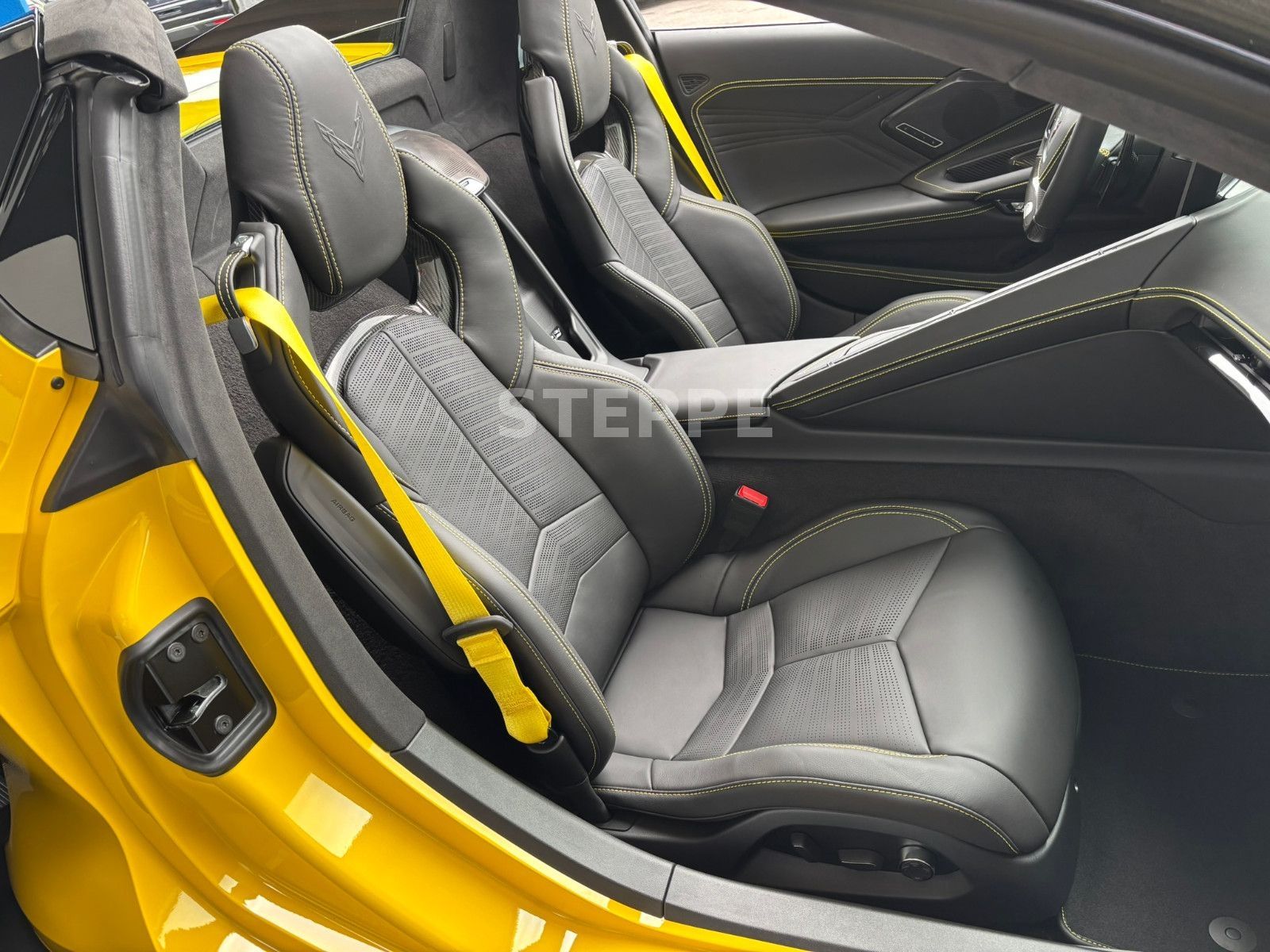 Corvette C8 E-Ray 3LZ Convertible EU-Mod Herst.Garantie