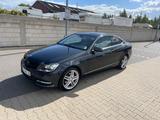 Mercedes-Benz C 180 Coupé - - Mercedes-Benz C 180 aus 2012: Coupe