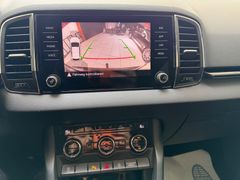 SKODA Karoq 2.0 TDI Scout 4x4 DSG ACC LED CAM AHK NAVI