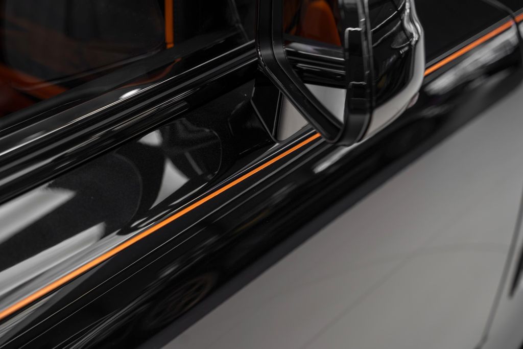Cullinan BLACK BADGE 2026 BLACK/ORANGE 4 SEATS - Bild 10