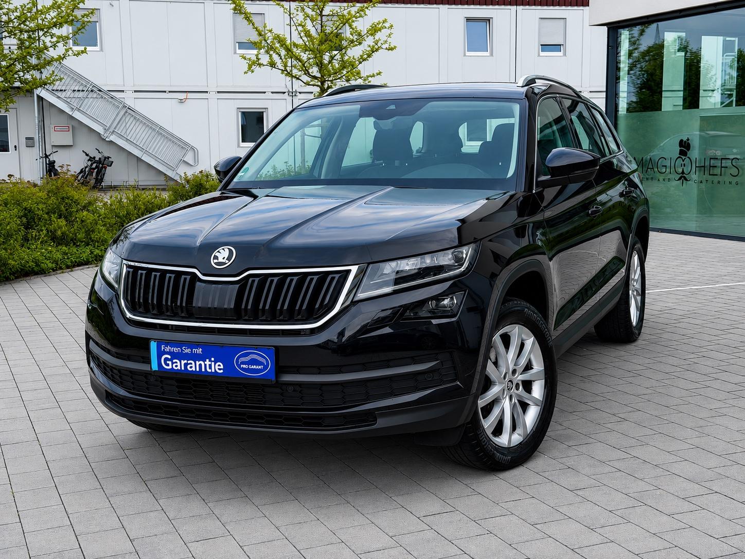 Skoda Kodiaq Style 4x4 LED NAVI AHK ACC Schaltgetr.