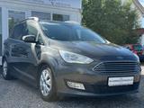 Ford Grand C- Grand C-MAX Titanium/Automatik/Euro 6 - Ford Grand C-Max mit Diesel-Antrieb: Kleinbus