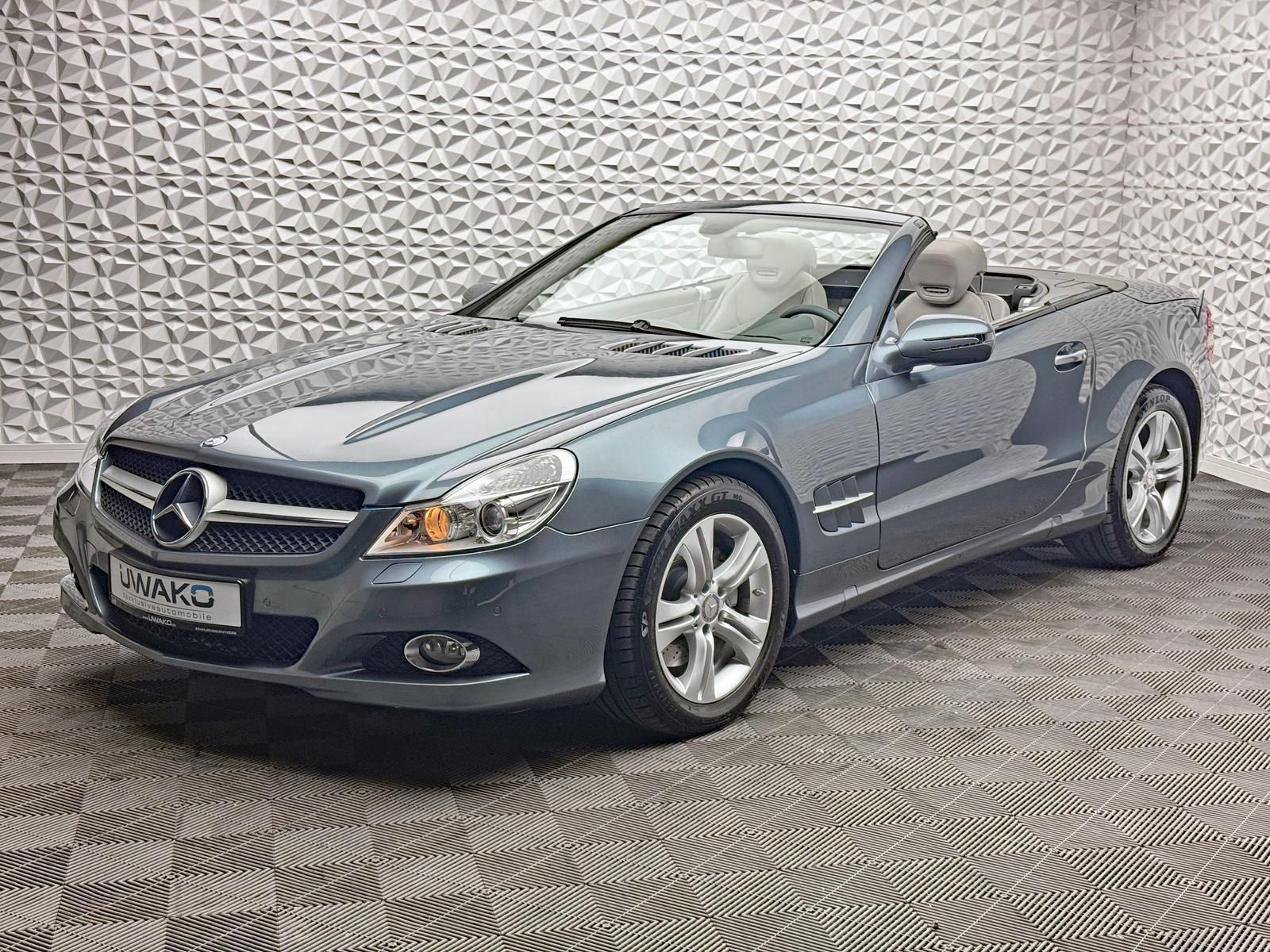 Fahrzeugabbildung Mercedes-Benz **DE-FAHRZEUG**SAMMLERSTÜCK**