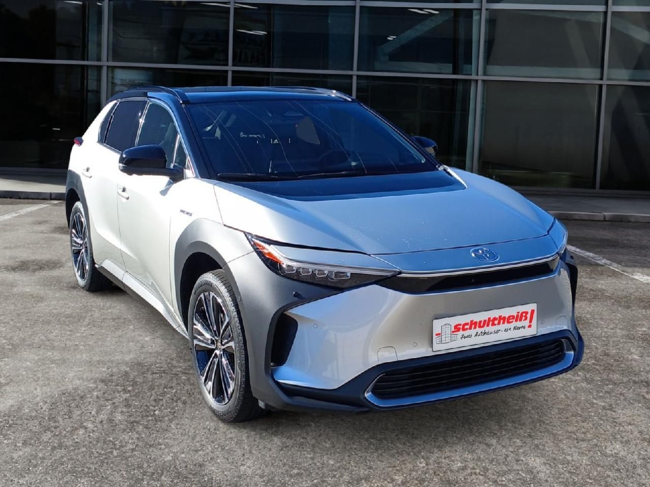 Fahrzeugabbildung Toyota bZ4X AWD