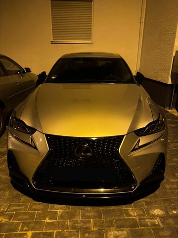 LEXUS IS 300