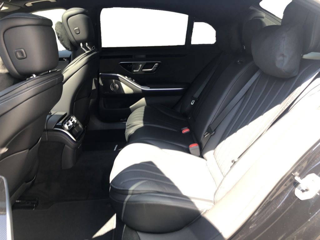 Mercedes-Benz S 450 d 4matic lang AMG MBUX Burm Night HUD Pano foto 10