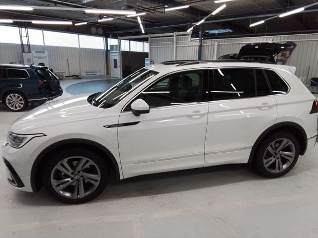 Tiguan R-Line 2.0 TDI DSG+PANO+LED+NAVI+AHK+ACC