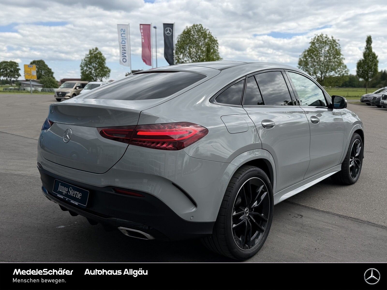 Mercedes-Benz GLE 450 d 4M AMG Night 22 Airmatic AHK Pano 360 foto 2