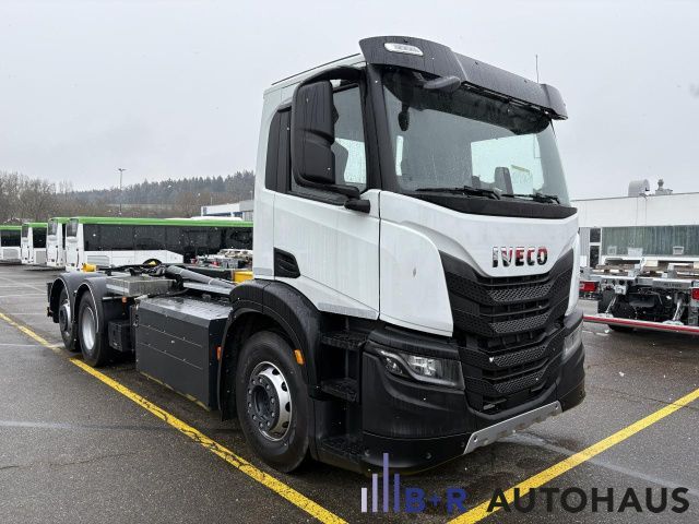 Iveco S-Way AD260S40Y/PS Abrollkipper 6x2 NLA CNG