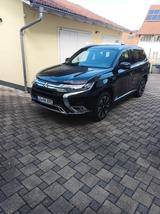 Mitsubishi Plug-in Hybrid Outlander