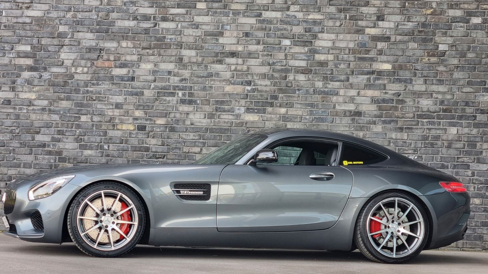 MERCEDES-BENZ AMG GT S