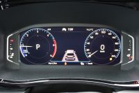 Volkswagen T6.1 Caravelle lang LR DSG 4Motion LED Navi AHK