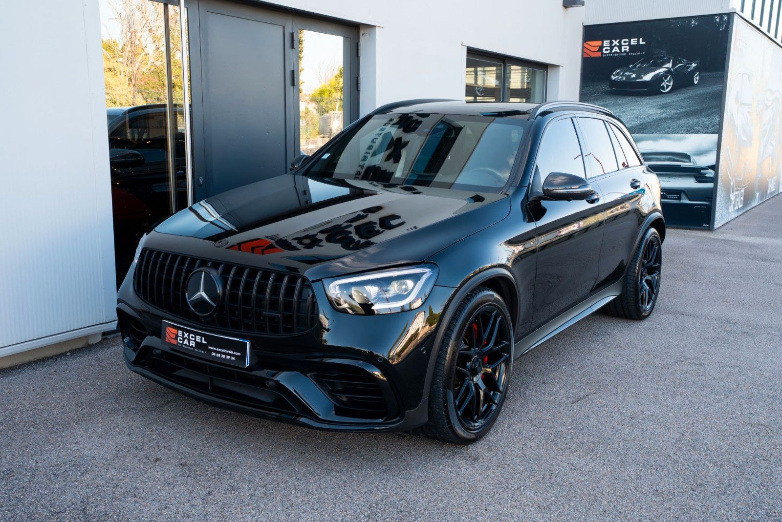 Mercedes-Benz GLC 63S AMG*Over-equipped vehicle imagem 2