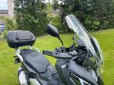 Honda X-ADV 750 - HONDA X ADV