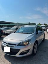 Opel Astra 1.4 Turbo 140CV Sports Tourer GPL Tec - Opel Astra mit LPG-Antrieb
