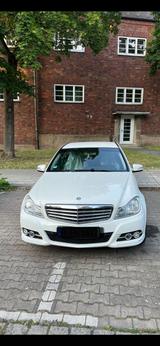Mercedes-Benz Mercedes C-Klasse W204 220 - Mercedes-Benz 220: Klasse W220